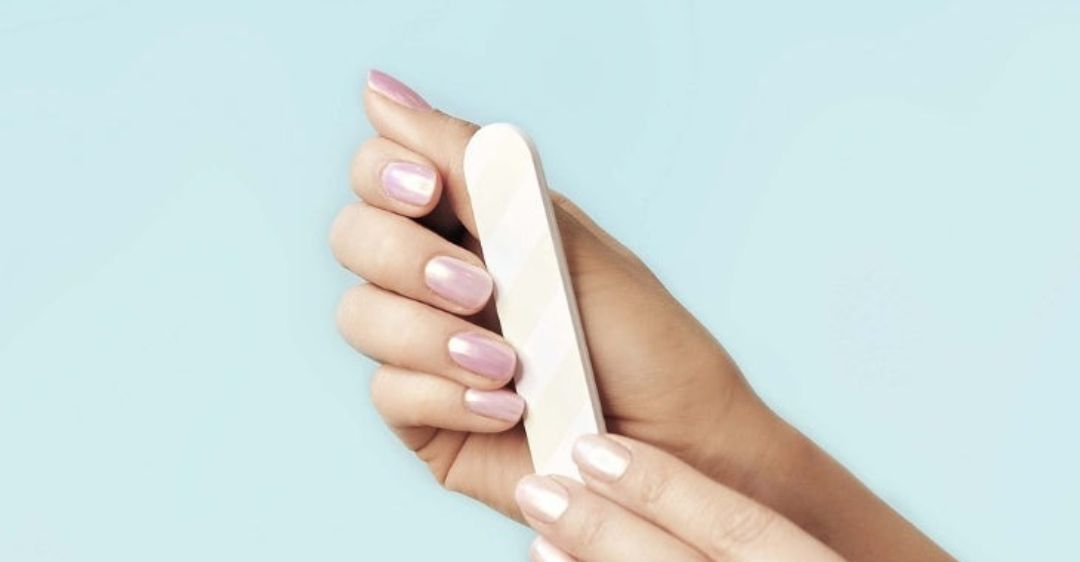 How to Use Builder Gel on Natural Nails: Step-by-Step Guide