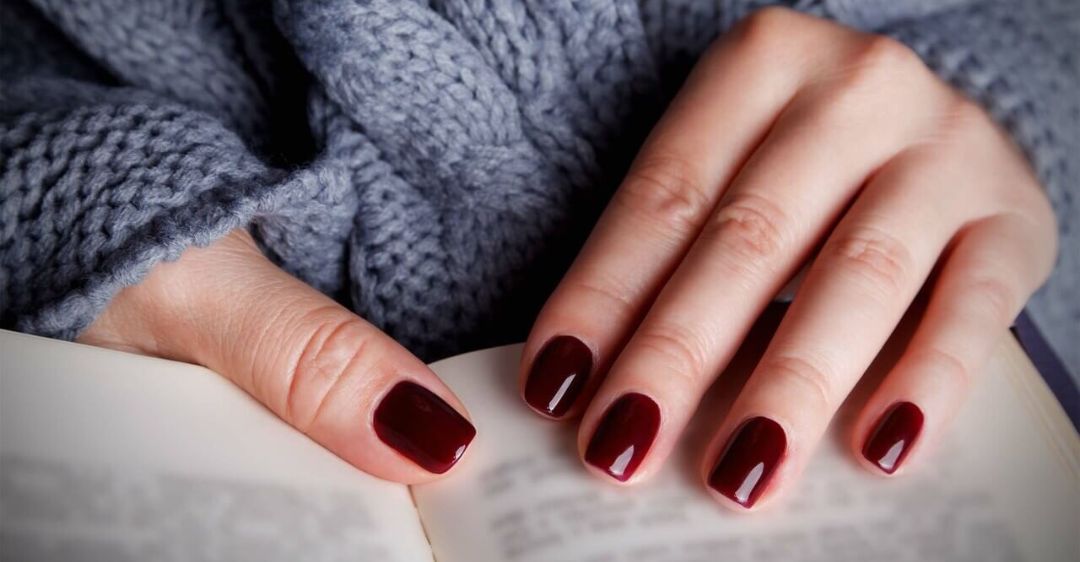 Top 15 Nail Colors for March to Welcome Early Spring