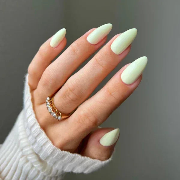 DND DIVA Duo Matching Color - #105 Pastel Pear - TTT Nails Supply