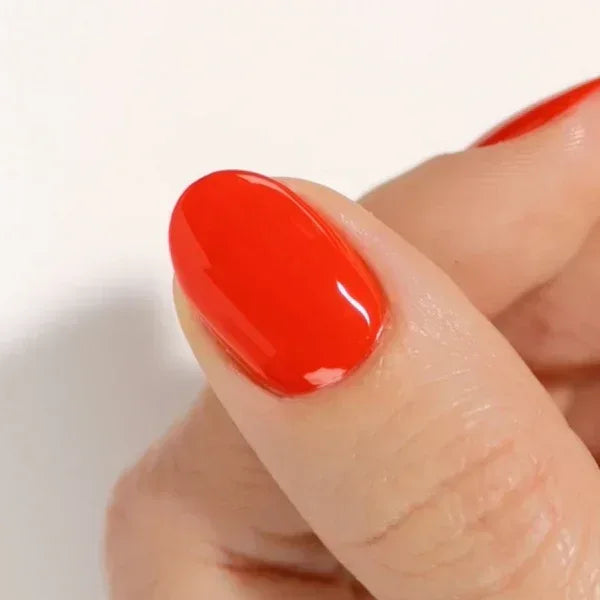 DND DIVA Duo Matching Color - #160 DIVA Red - TTT Nails Supply