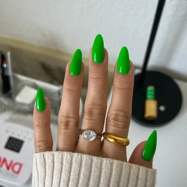 DND DIVA Duo Matching Color - #192 Lawn Green - TTT Nails Supply
