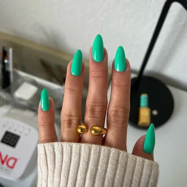 DND DIVA Duo Matching Color - #193 Hot Girl Walks - TTT Nails Supply