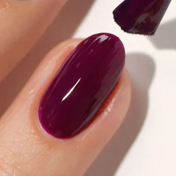 DND DIVA Duo Matching Color - #252 Silky Beets - TTT Nails Supply