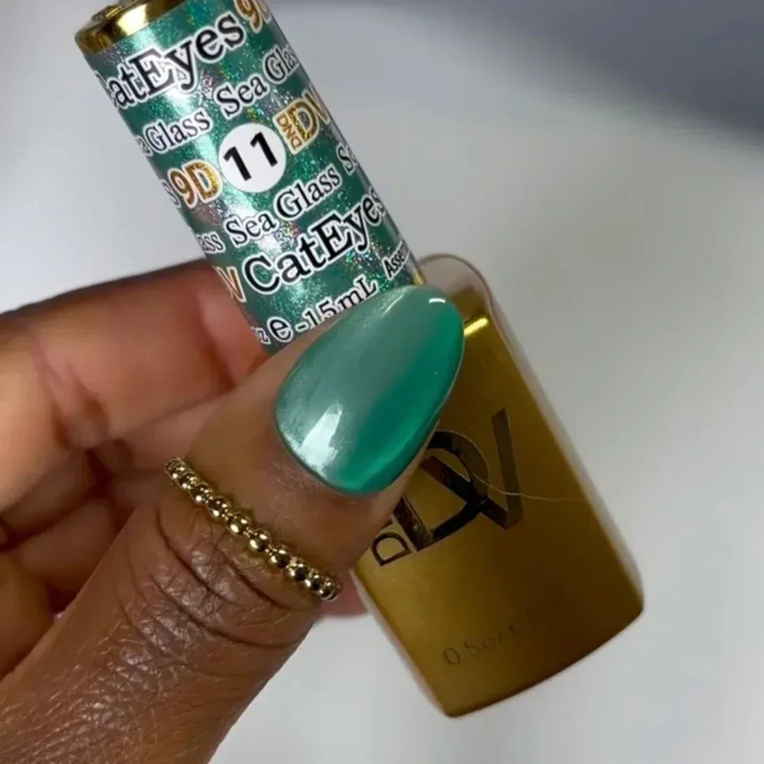 DIVA 9D Cat Eye Glassball #11 - Sea Glass - TTT Nails Supply