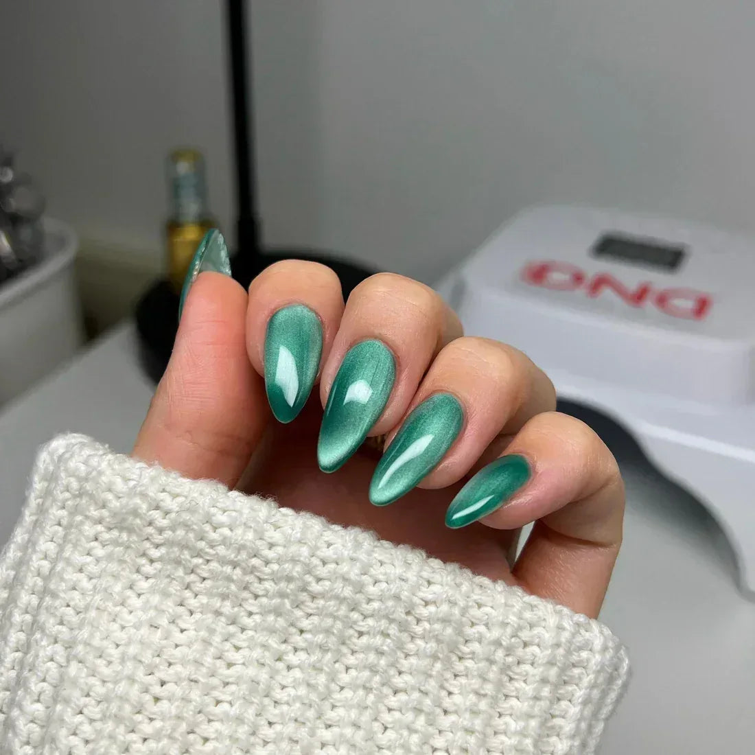DIVA 9D Cat Eye Glassball #11 - Sea Glass - TTT Nails Supply