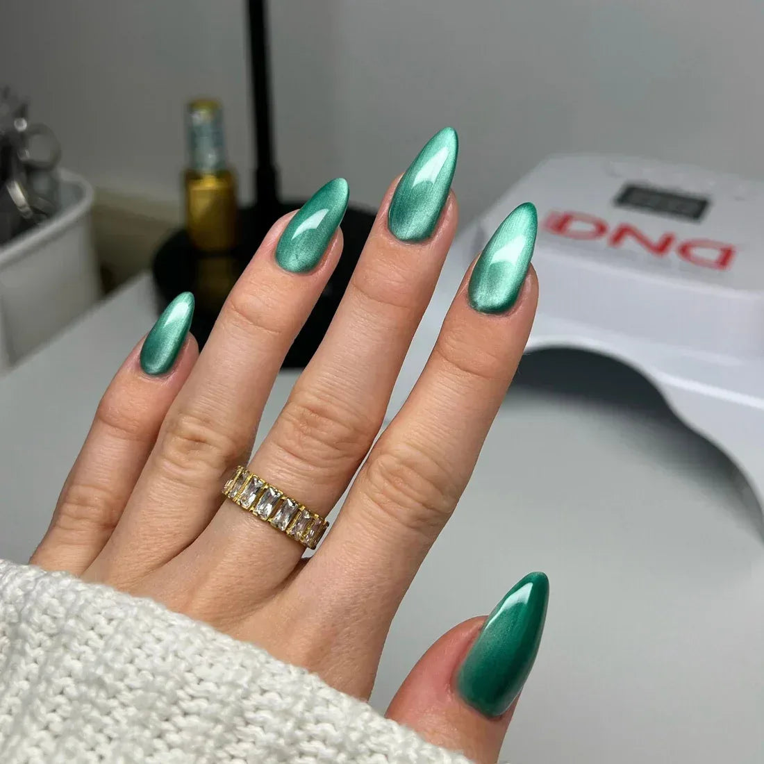 DIVA 9D Cat Eye Glassball #11 - Sea Glass - TTT Nails Supply