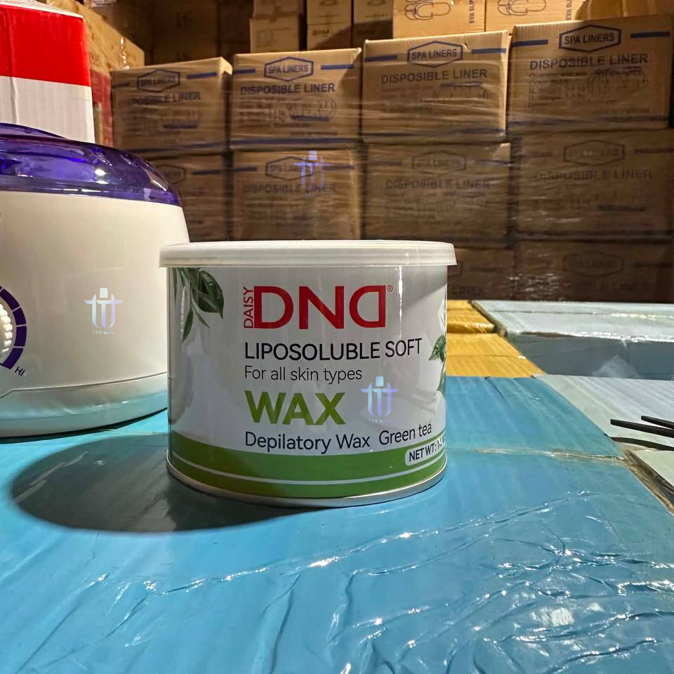 DND Liposoluble Soft, Depilatory Wax - Green Tea 14oz (396g)